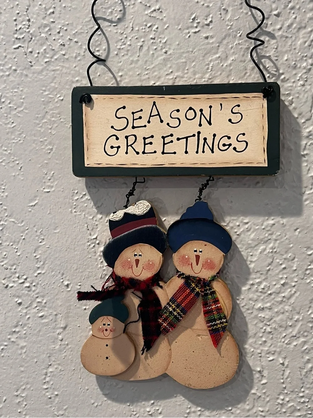 Vintage Seasons Greetings Snowman Wall Decor